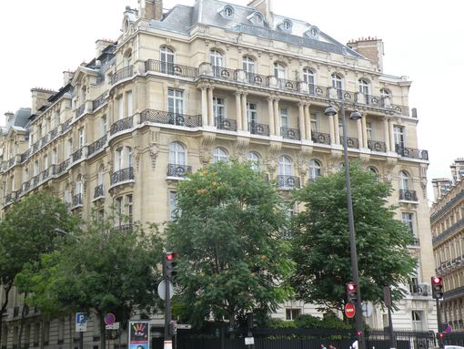  immeuble avec colonnes, avenue Foch